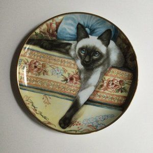 Franklin Mint “Blue Eyes” By Daphne Baxter Collectible Plate Siamese Cat 8"